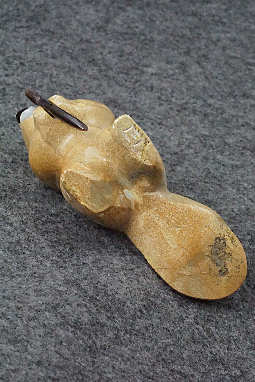 Beaver Zuni Fetish Carving - Enrike Leekya