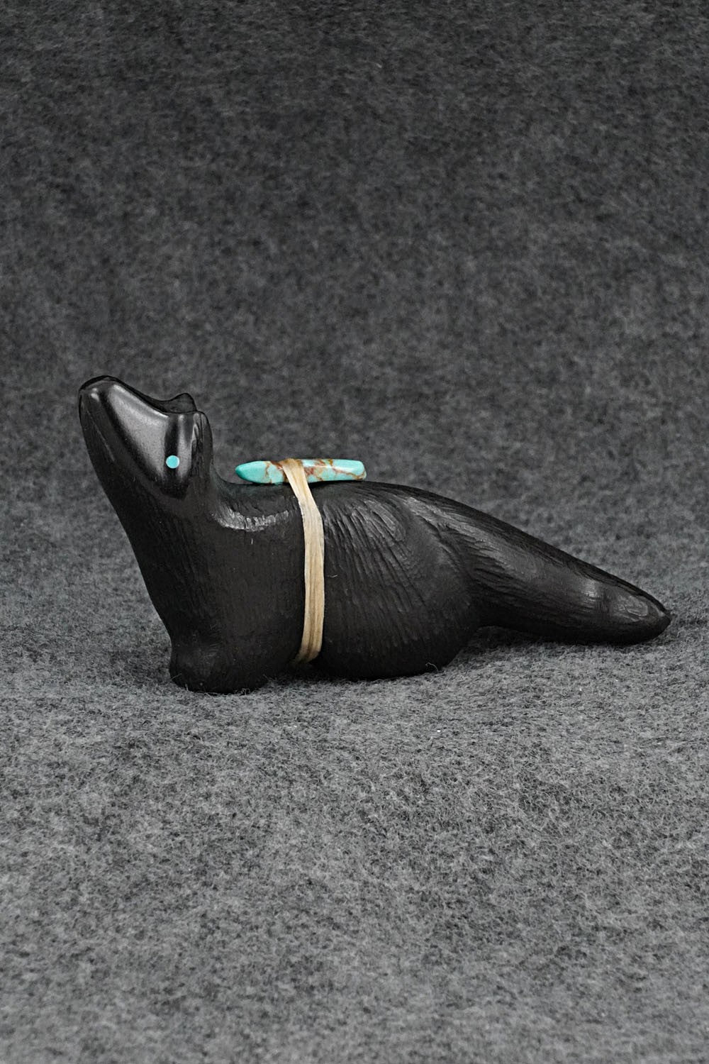 Wolf Zuni Fetish Carving - Herbert Halate