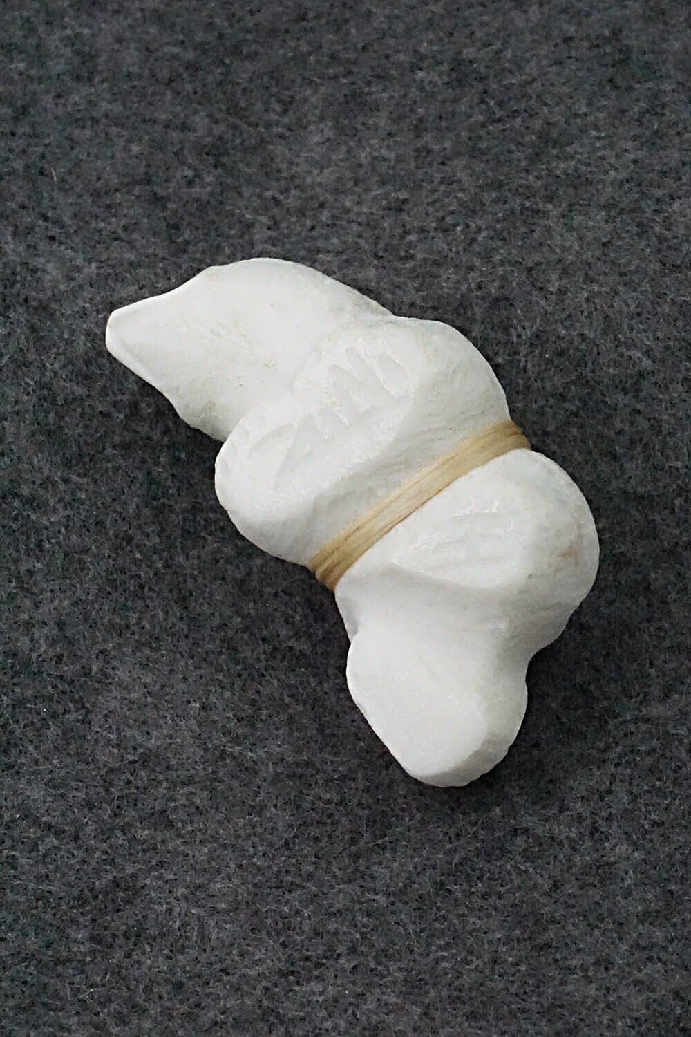 Bear Zuni Fetish Carving - Herbert Halate
