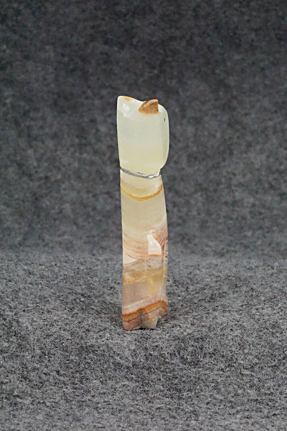 Cat Zuni Fetish Carving - Kenny Chavez