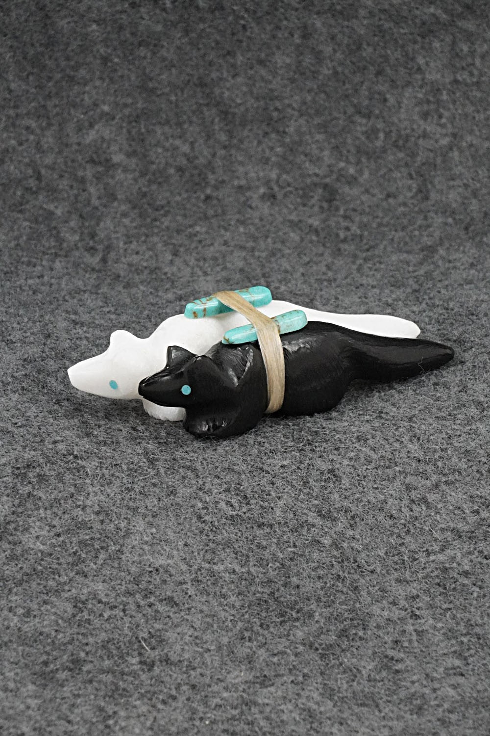Wolf Zuni Fetish Carving - Herbert Halate
