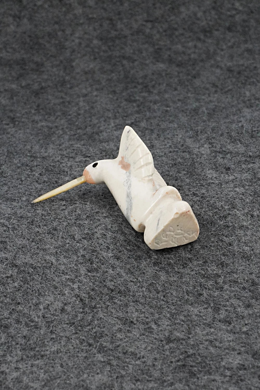 Hummingbird Zuni Fetish Carving - Justin Red Elk