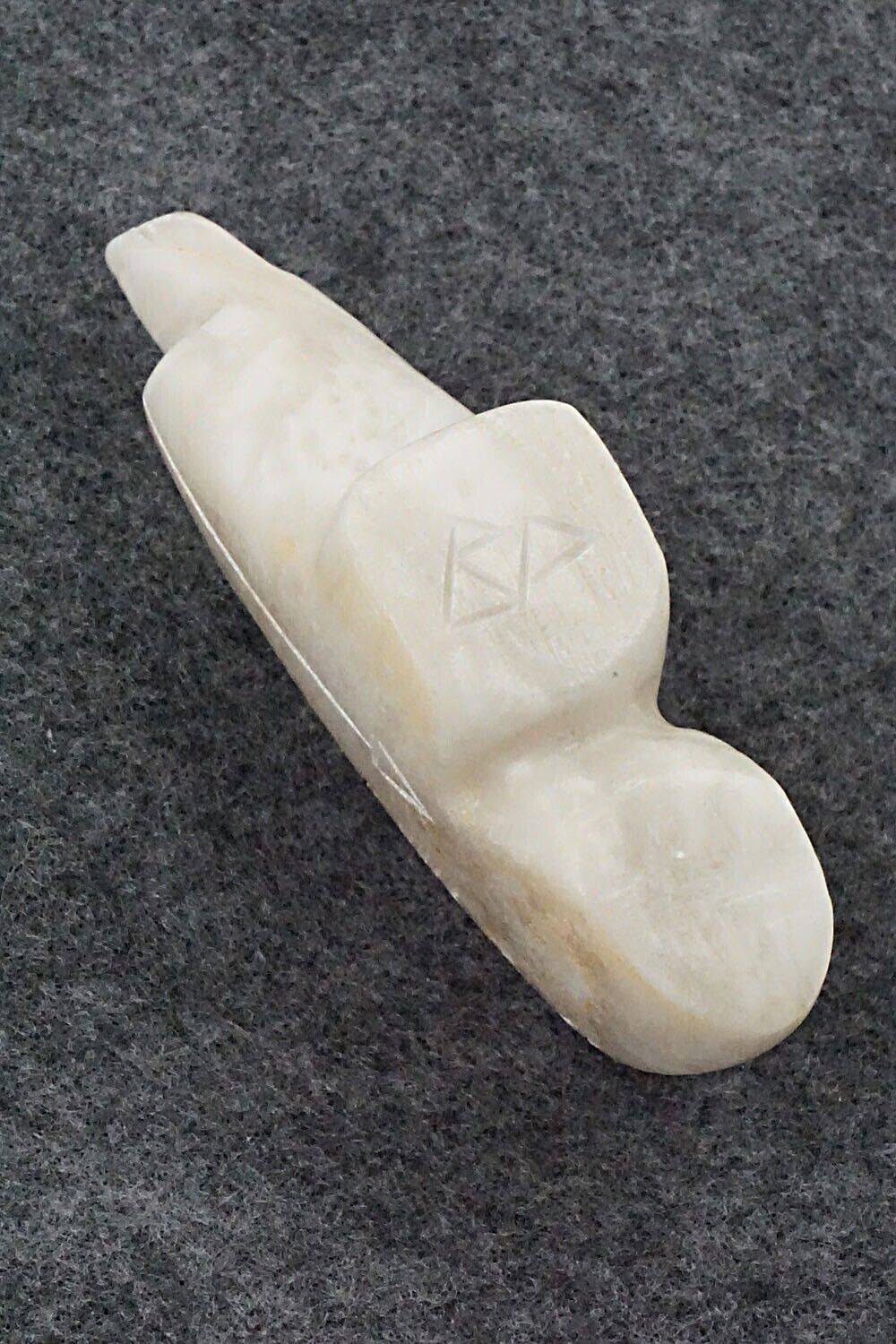 Bear Zuni Fetish Carving - Brandon Phillips