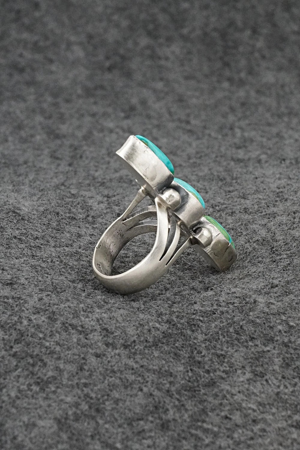 Turquoise & Sterling Silver Ring - Bobby Johnson - Size 7