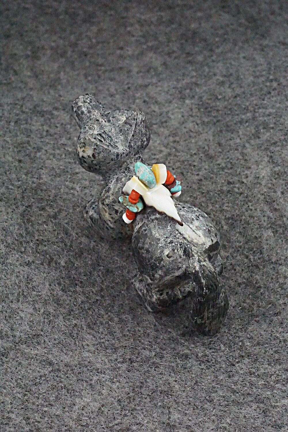 Wolf Zuni Fetish Carving - Douglas Martza