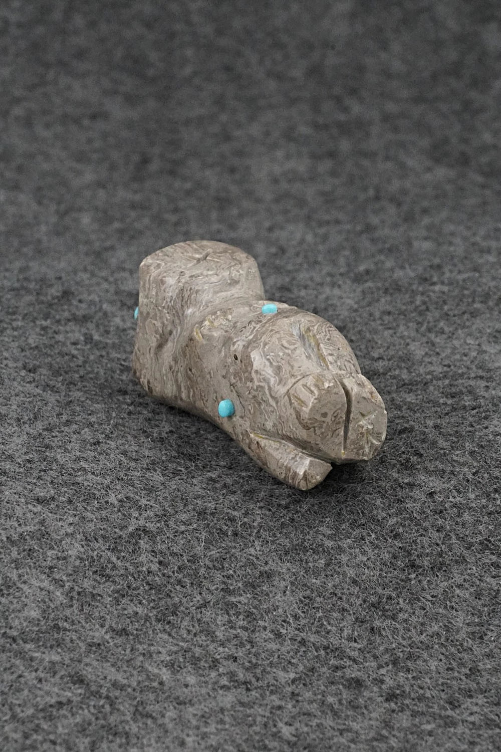 Otter Zuni Fetish Carving - Alexander Chavez