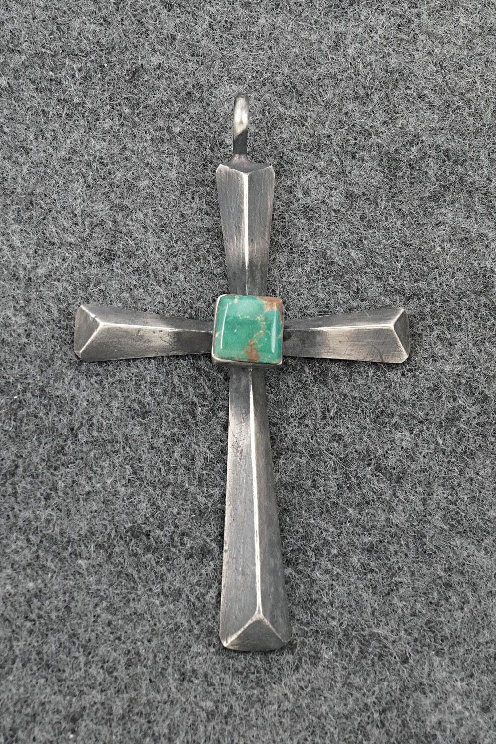 Turquoise & Sterling Silver Pendant - Raymond Betsoi