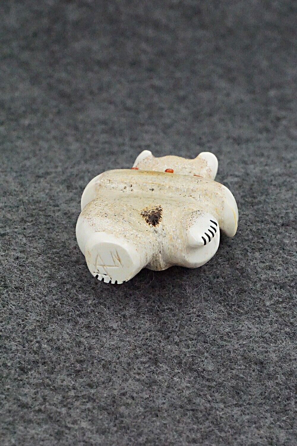 Dancing Bear Zuni Fetish Carving - Claudia Peina