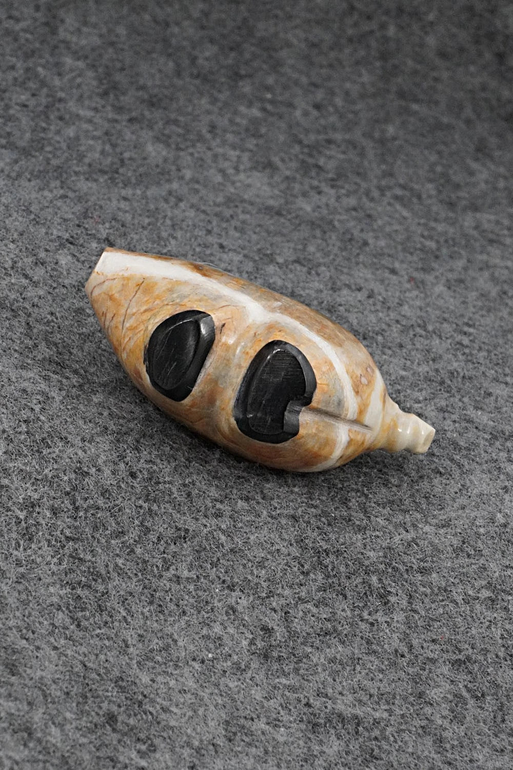 Pig Zuni Fetish Carving - Delvin Leekya