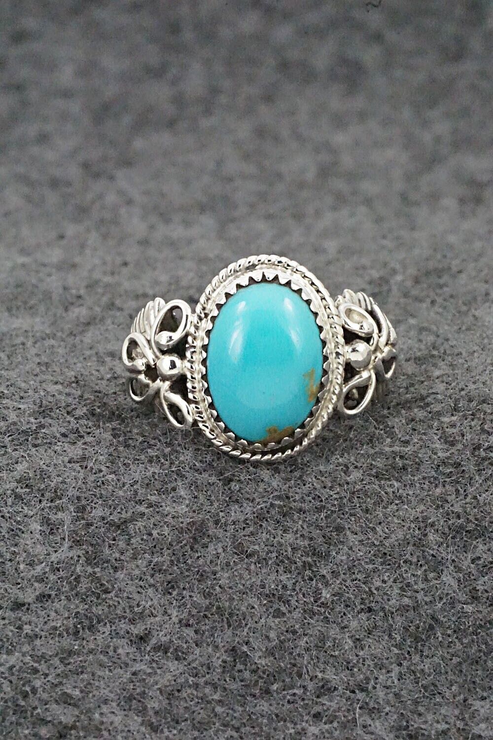 Turquoise & Sterling Silver Ring - Jeannette Saunders - Size 7.5