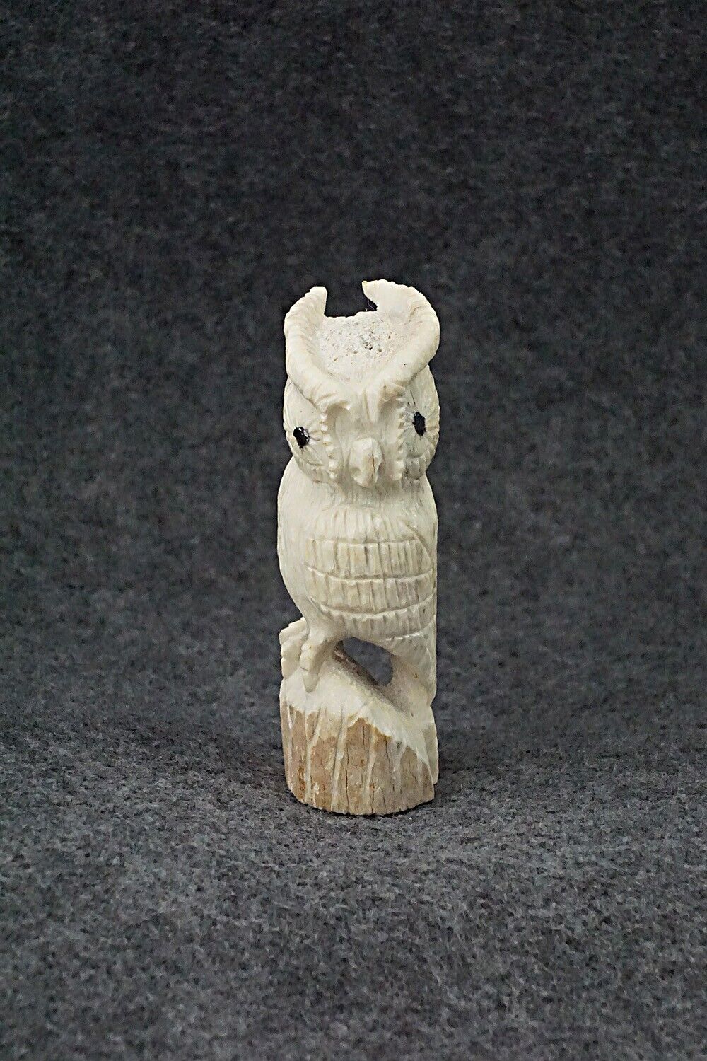 Owl Zuni Fetish Carving - Chris Peina