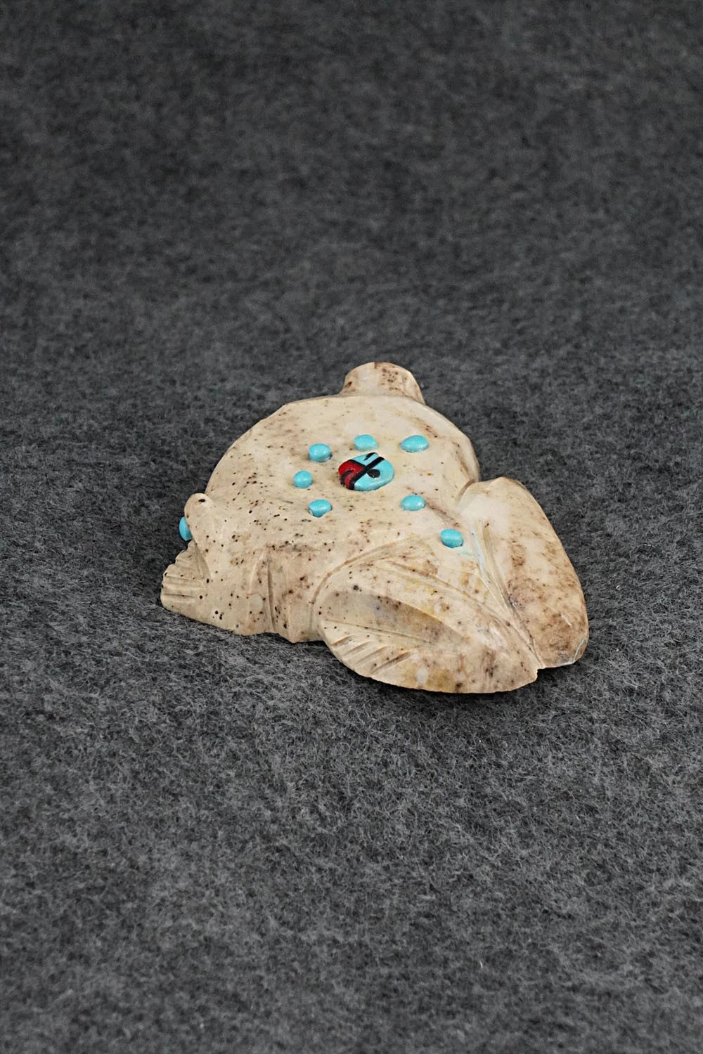 Frog Zuni Fetish Carving - Danette Laate