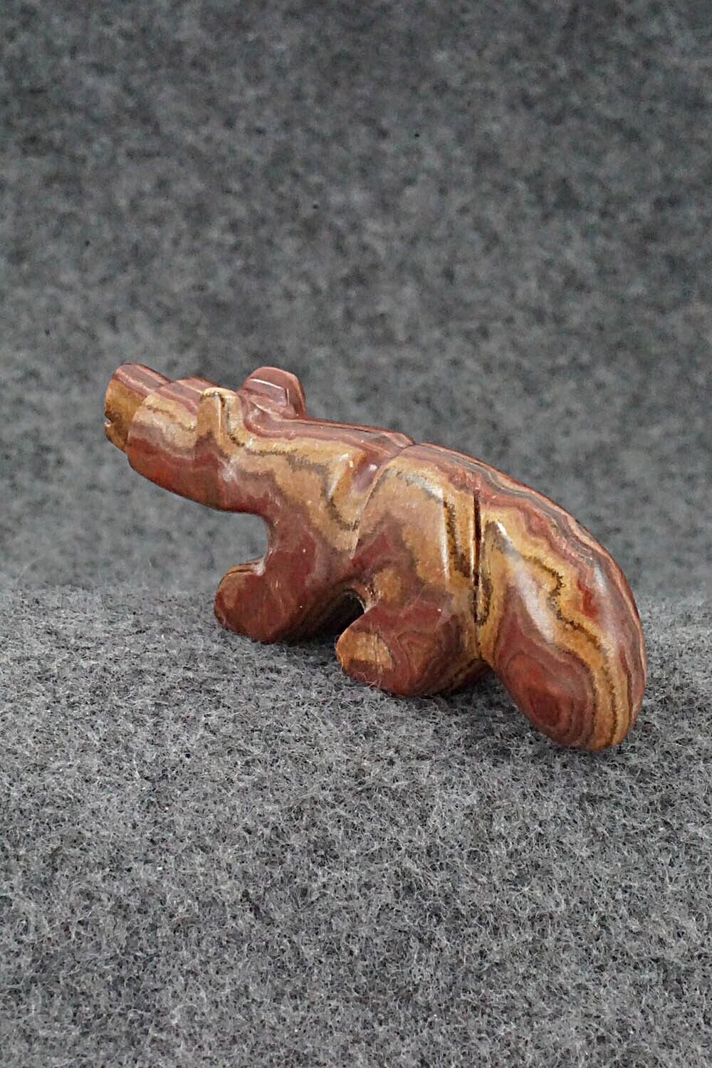 Wolf Zuni Fetish Carving - Reynold Lunasee