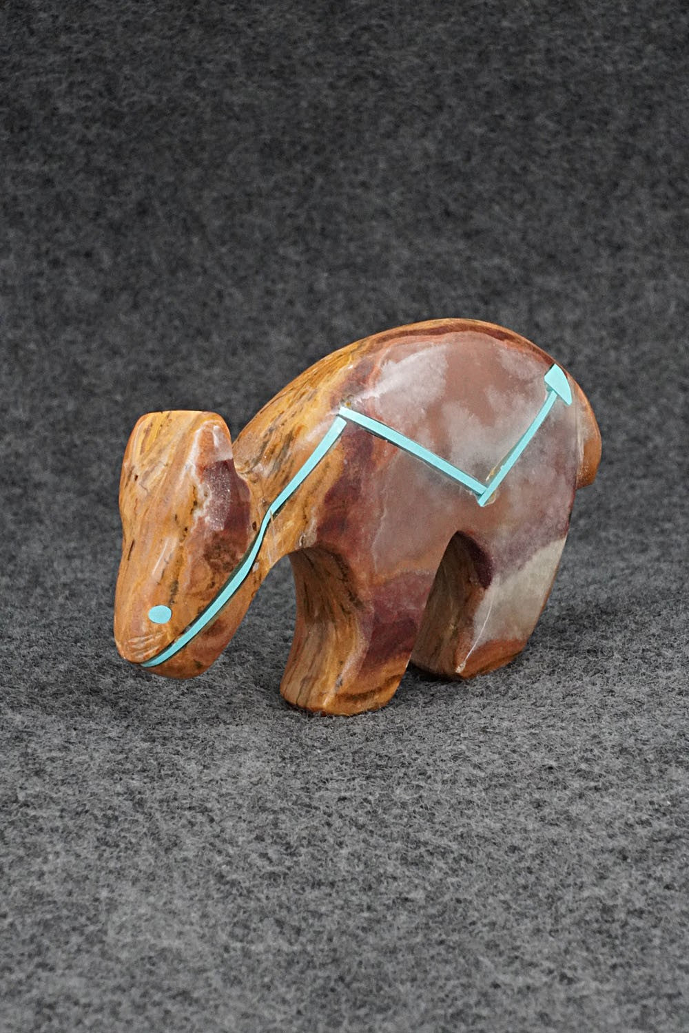 Rabbit Zuni Fetish Carving - Kenric Laiwakete
