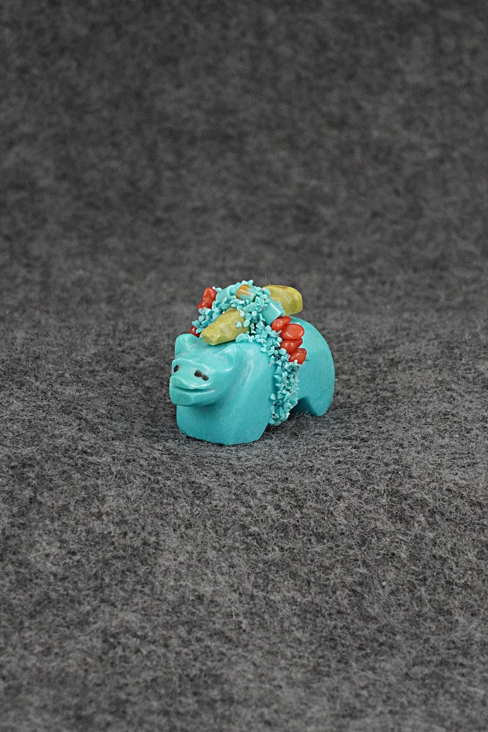 Bear Zuni Fetish Carving - Marvelita Phillips