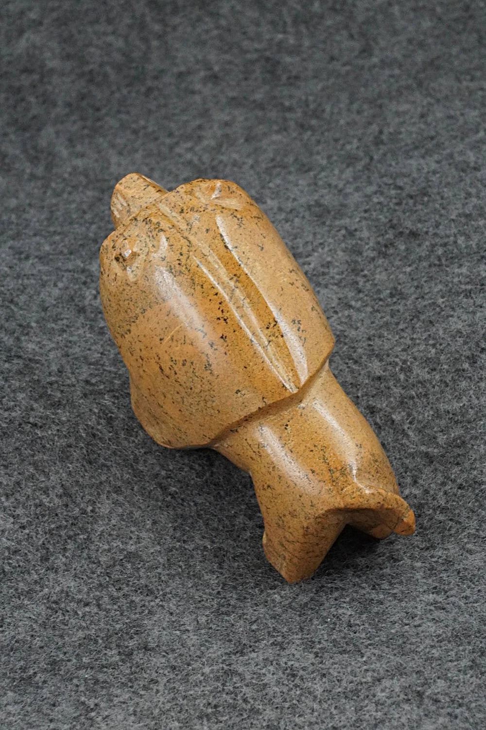 Lion Zuni Fetish Carving - Enrike Leekya