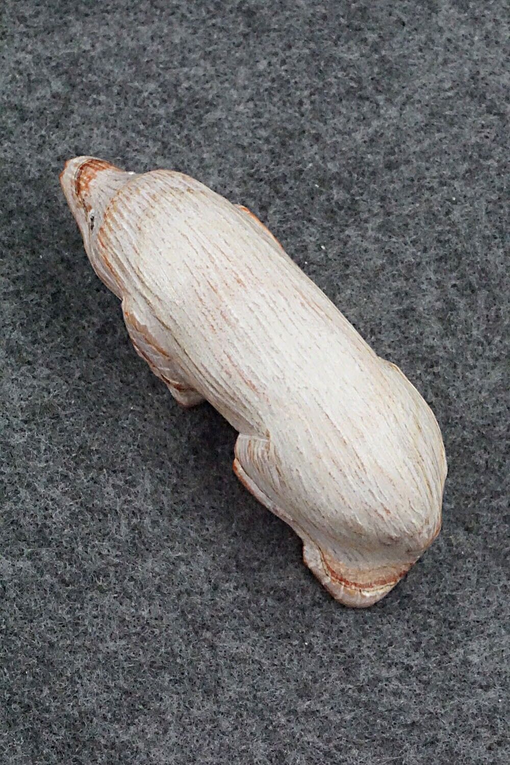 Mole Zuni Fetish Carving - Derrick Kaamasee