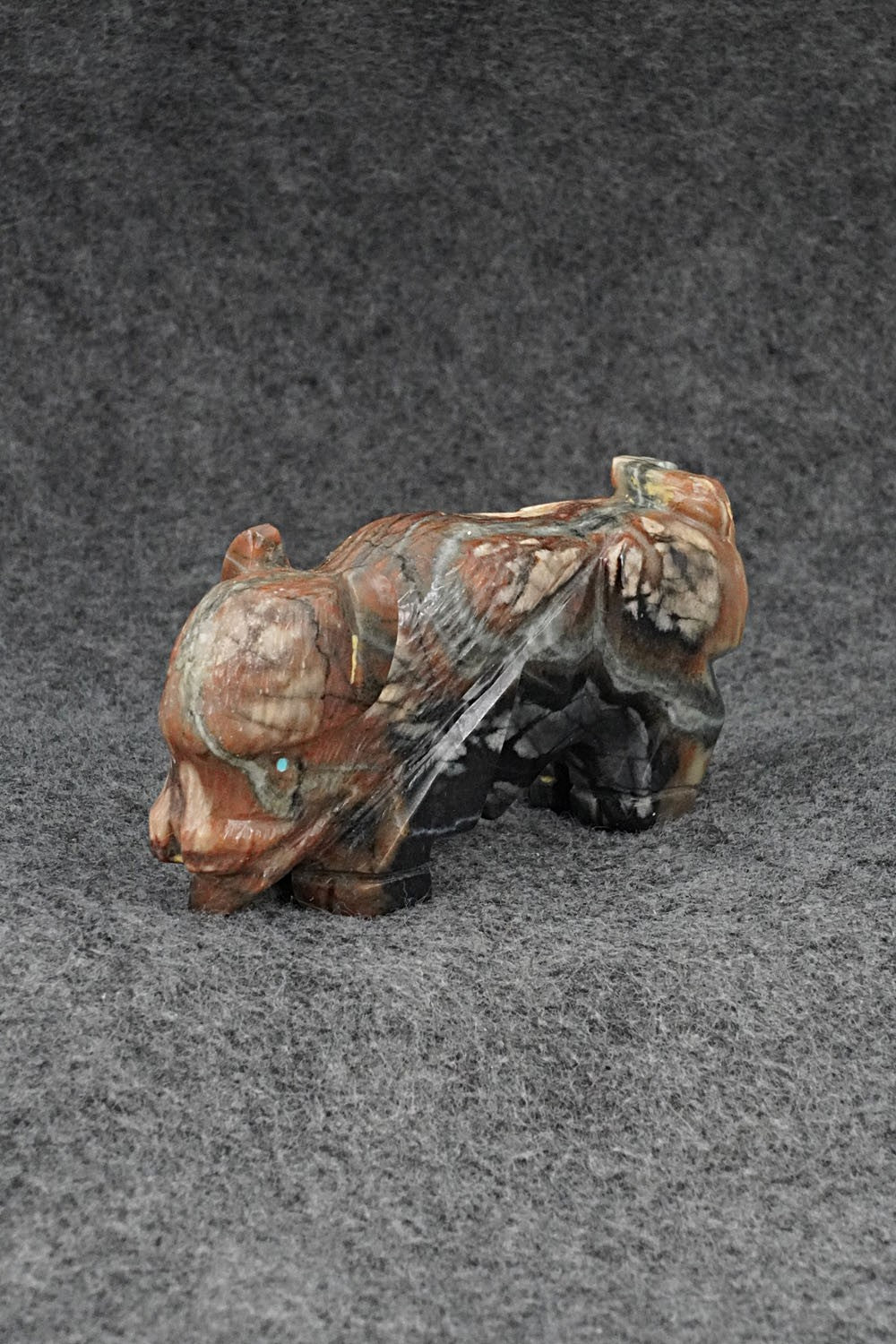 Buffalo Zuni Fetish Carving - Tony Mackel