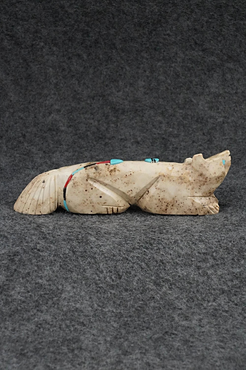 Fox Zuni Fetish Carving - Danette Laate