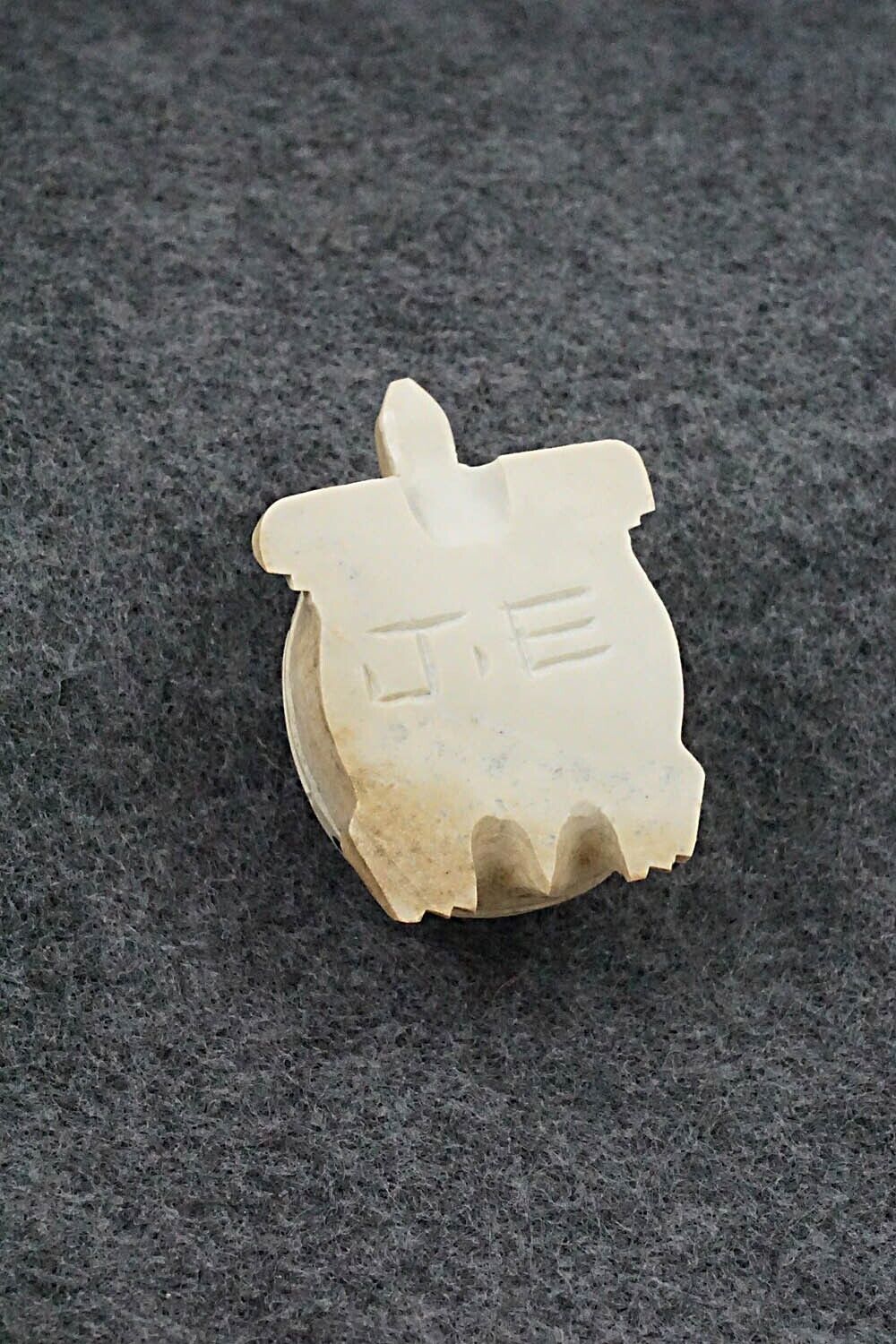 Turtles Zuni Fetish Carving - Jesus Espino