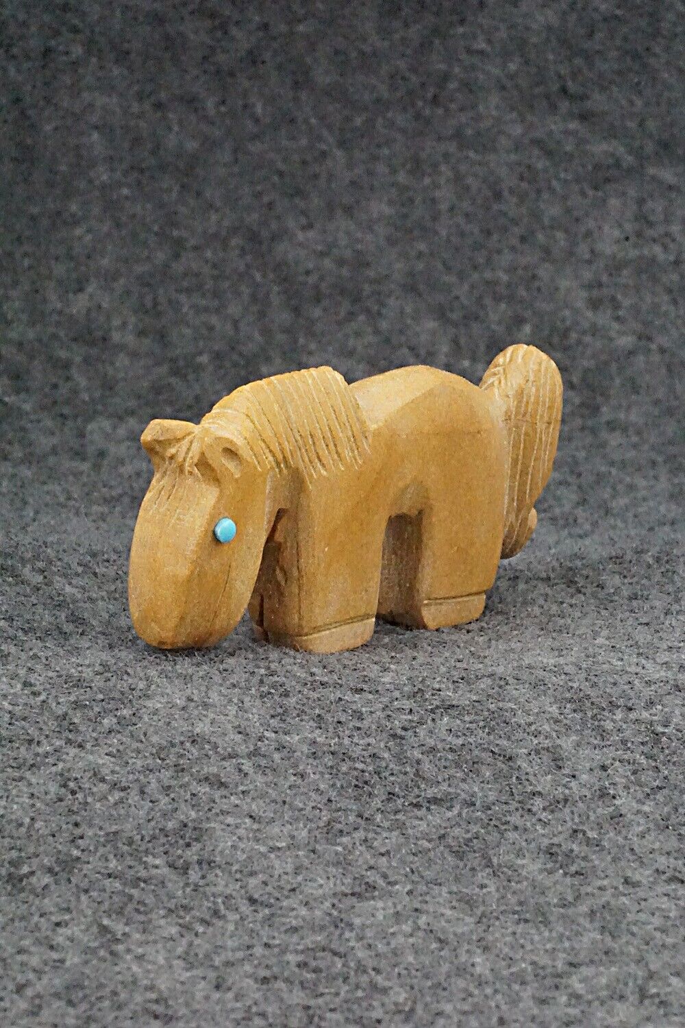 Horse Zuni Fetish Carving - Cody Chavez