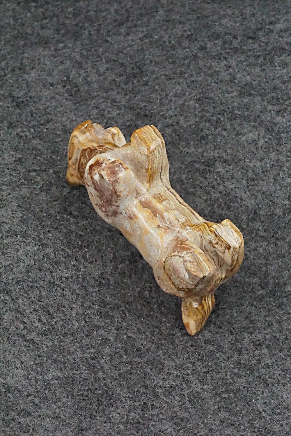 Bobcat Zuni Fetish Carving - Freddie Leekya
