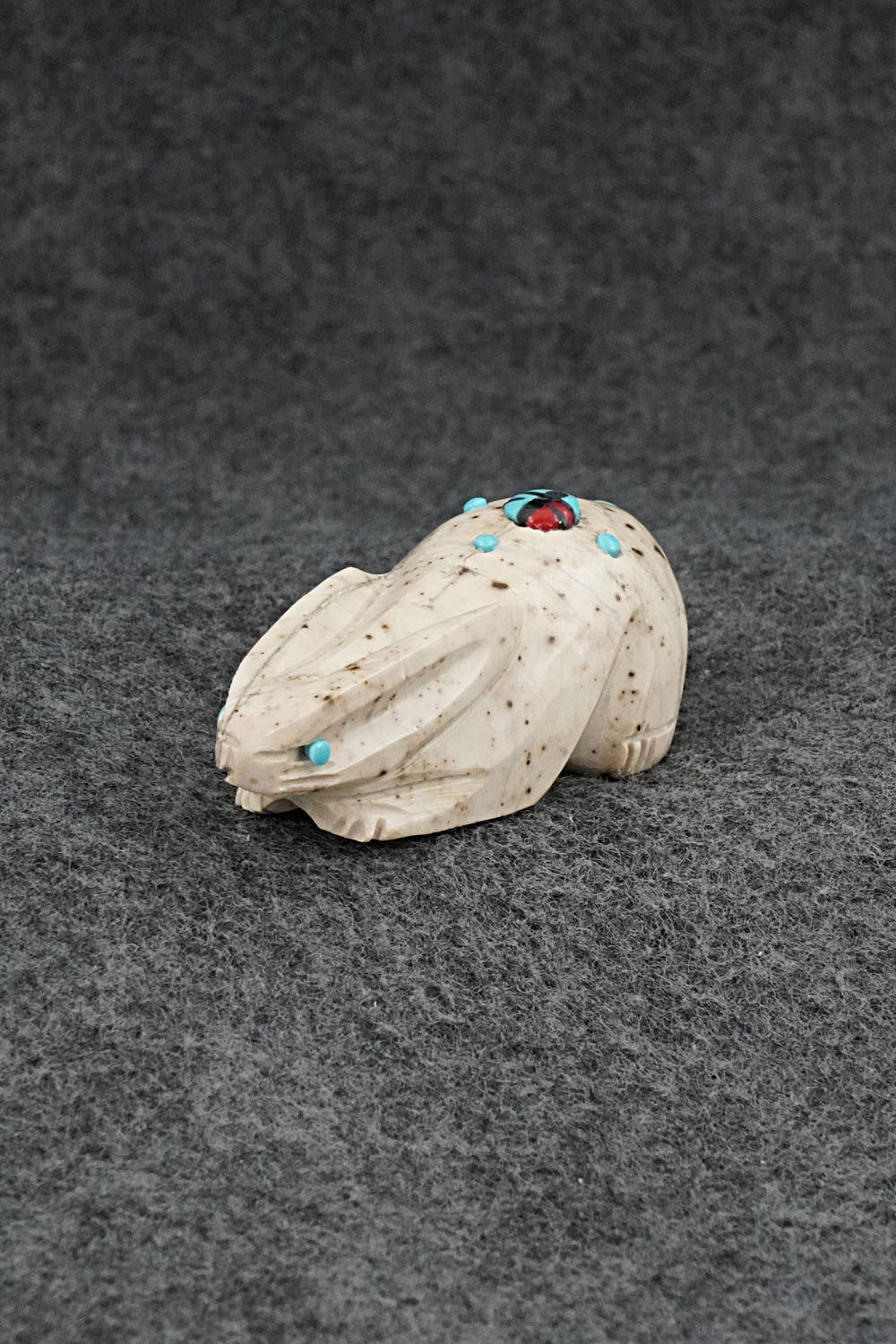 Rabbit Zuni Fetish Carving - Dannette Laate