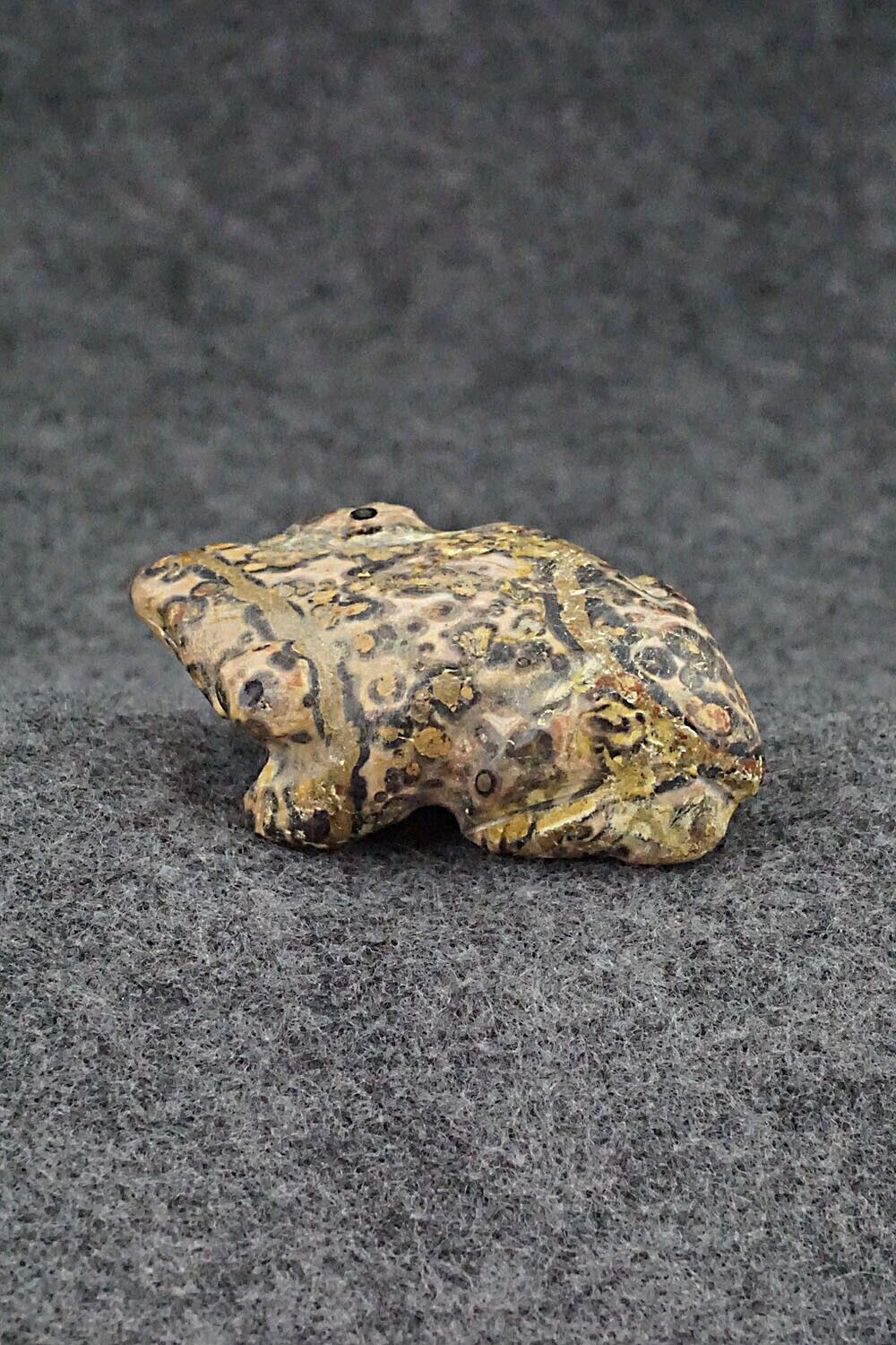 Frog Zuni Fetish Carving - Justin Red Elk