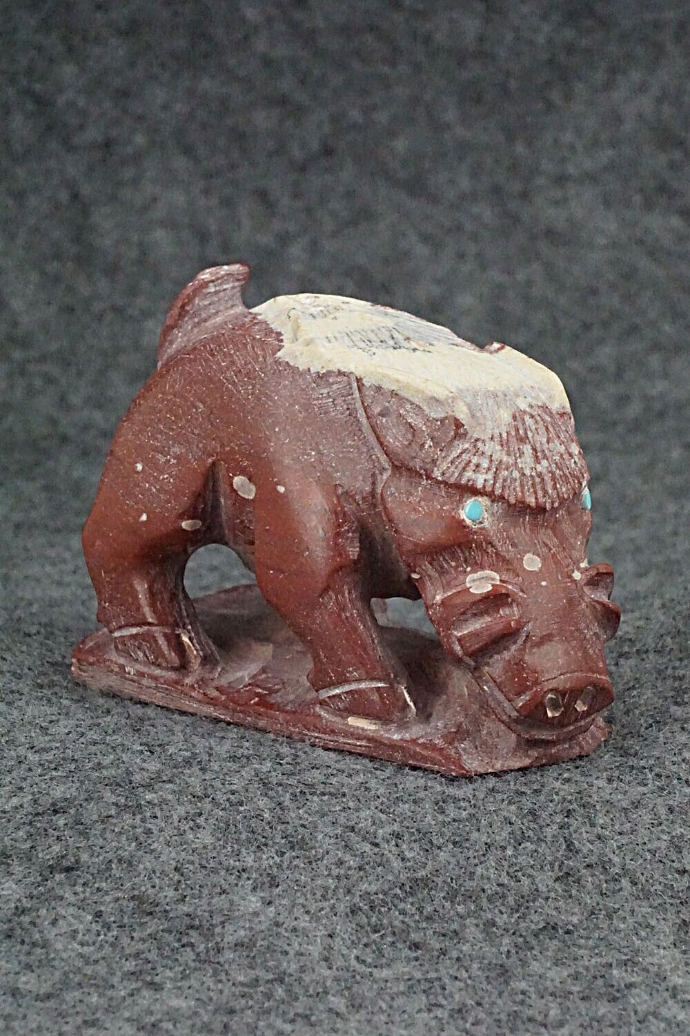 Boar Zuni Fetish Carving - Derrick Kaamasee