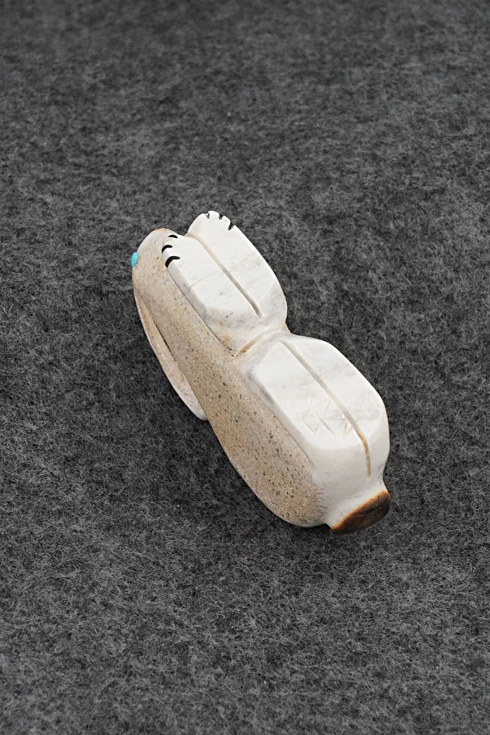 Rabbit Zuni Fetish Carving - Claudia Peina