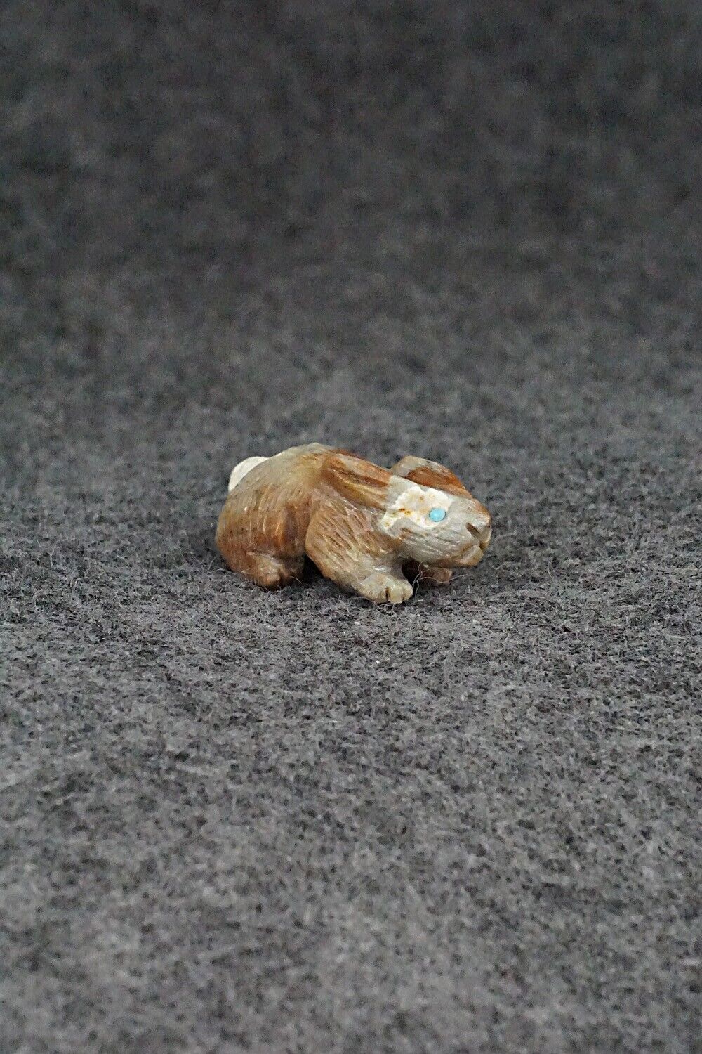 Rabbit Zuni Fetish Carving - Lindsey Cheama