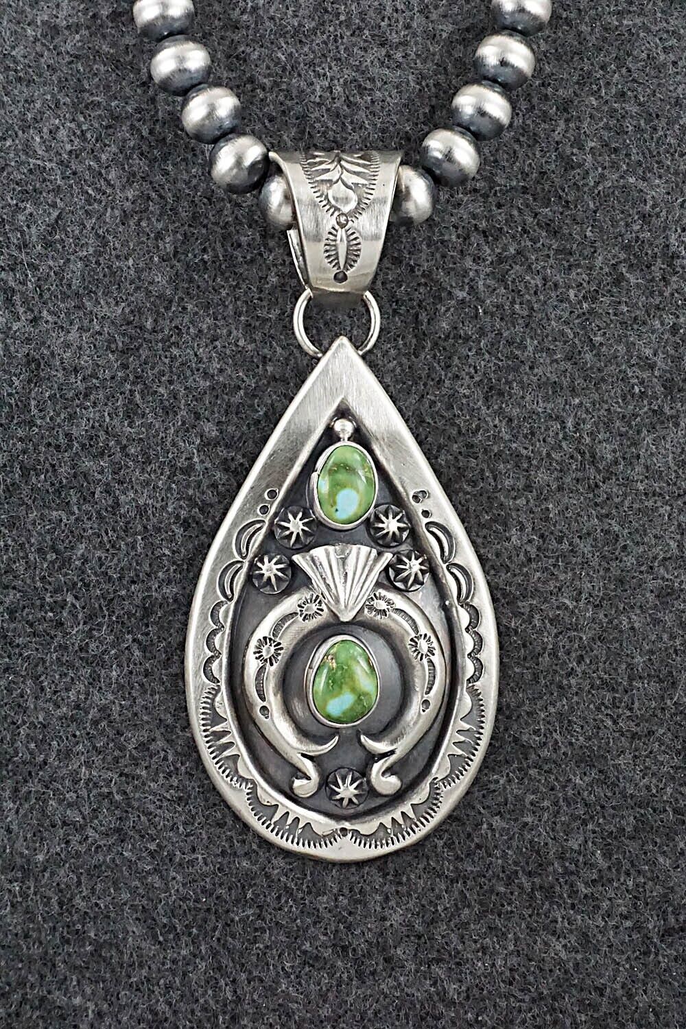 Turquoise & Sterling Silver Necklace - Verley Betone