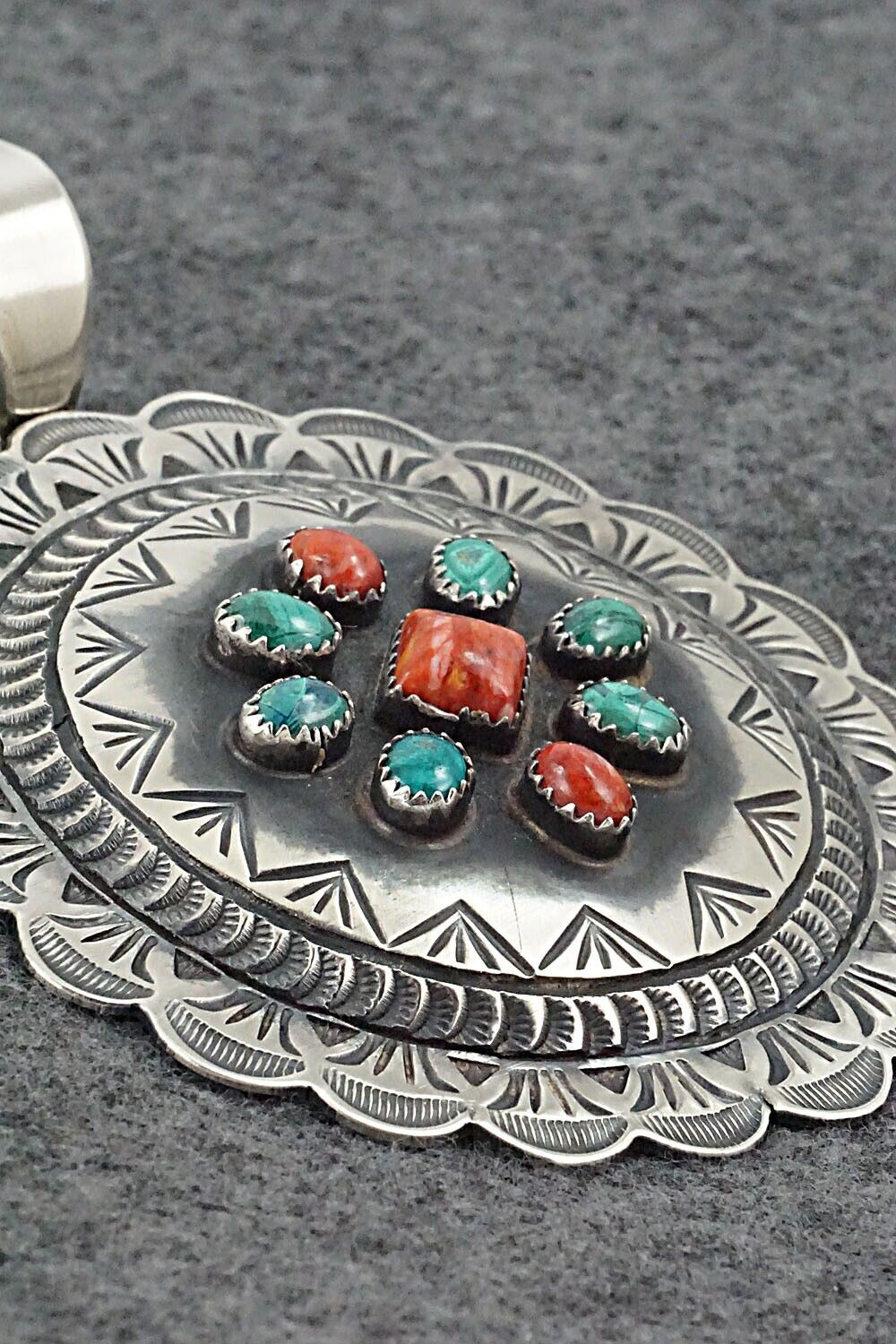 Malachite, Spiny Oyster & Sterling Silver Pendant - Shawn Cayatineto