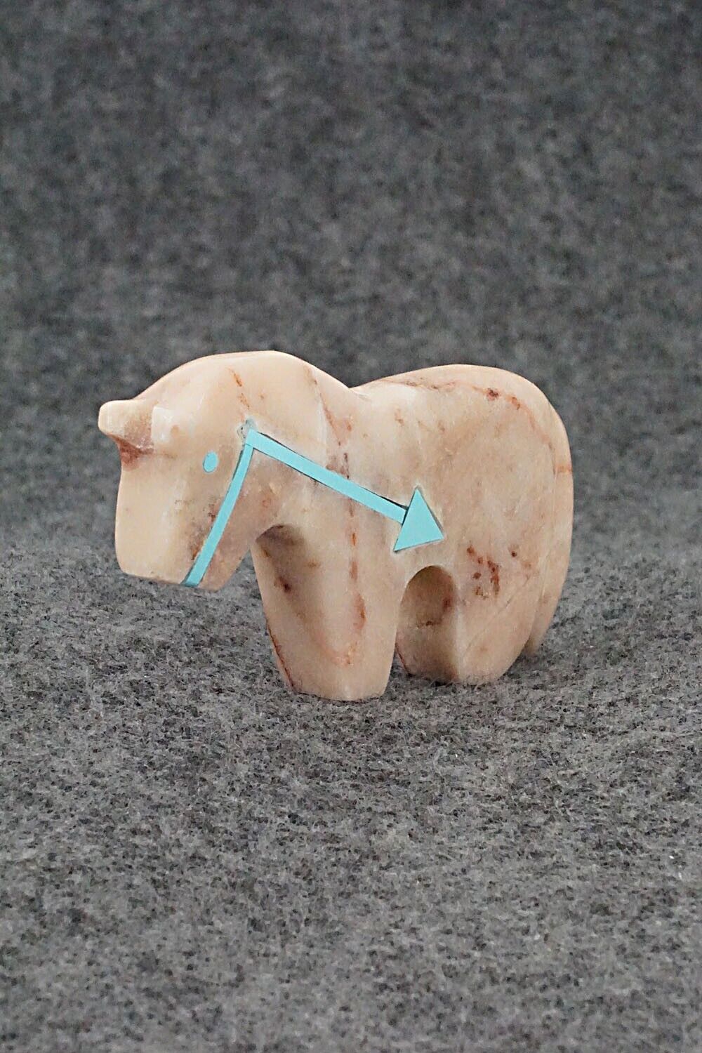 Horse Zuni Fetish Carving - Bernard Laiwakete