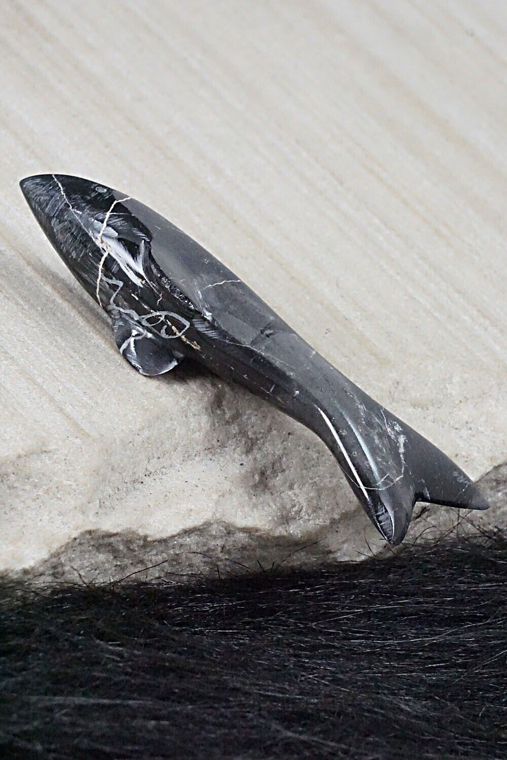 Shark Zuni Fetish Carving - Kenny Chavez