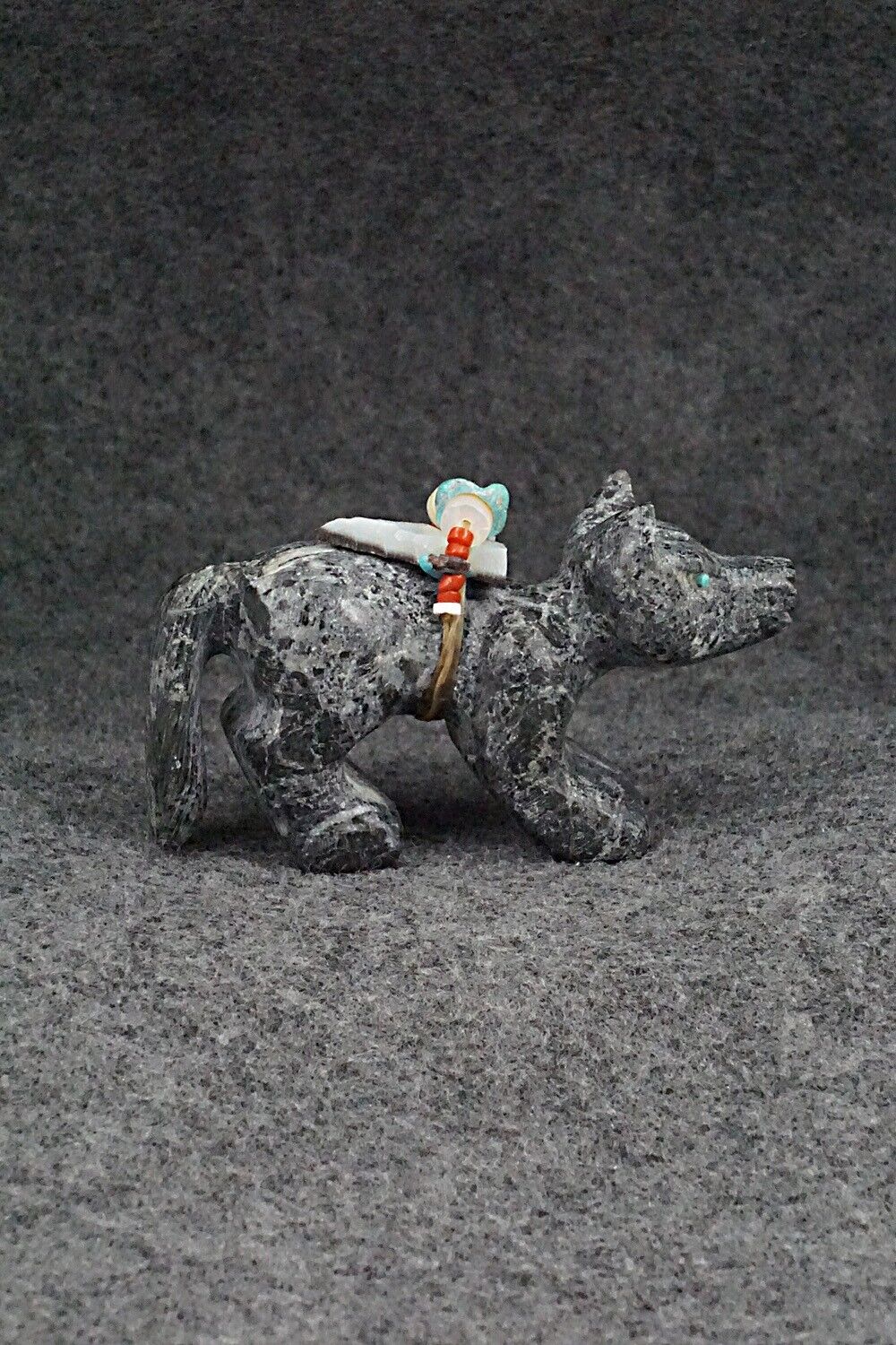 Wolf Zuni Fetish Carving - Douglas Martza