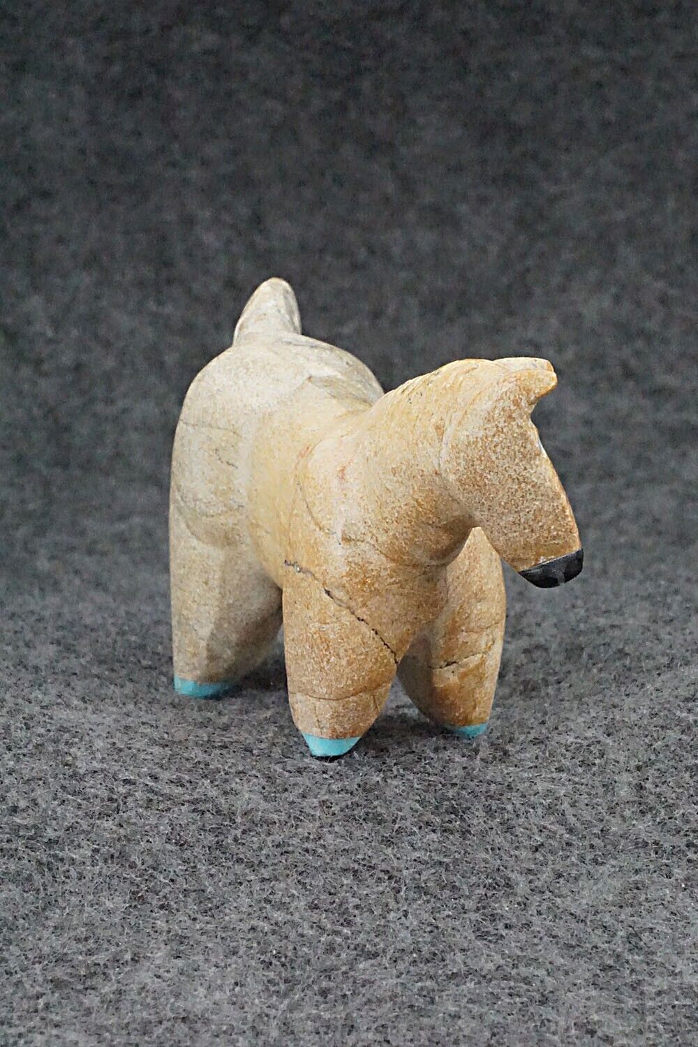 Horse Zuni Fetish Carving - Freddie Leekya