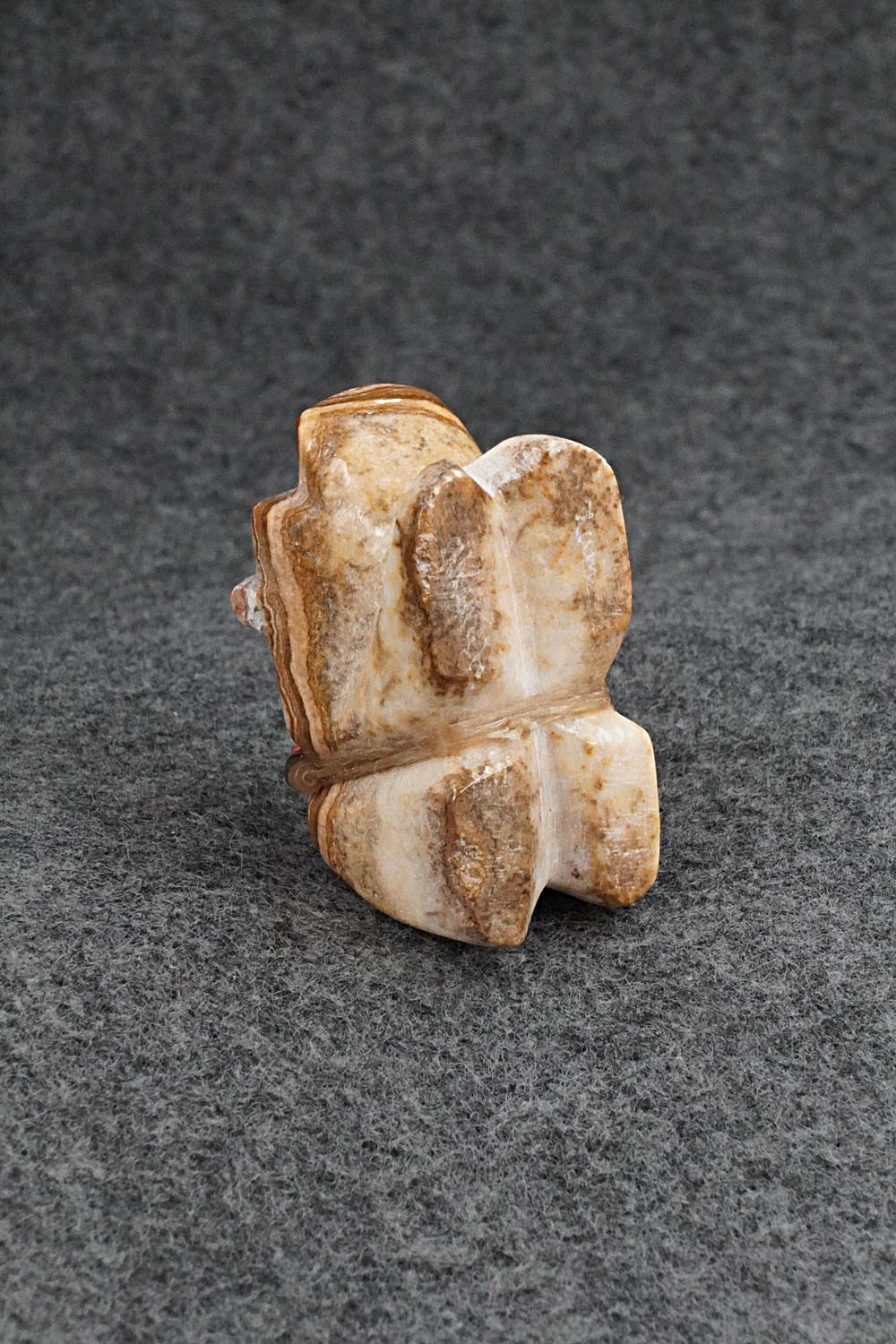 Bear Zuni Fetish Carving - Benina Kallestewa