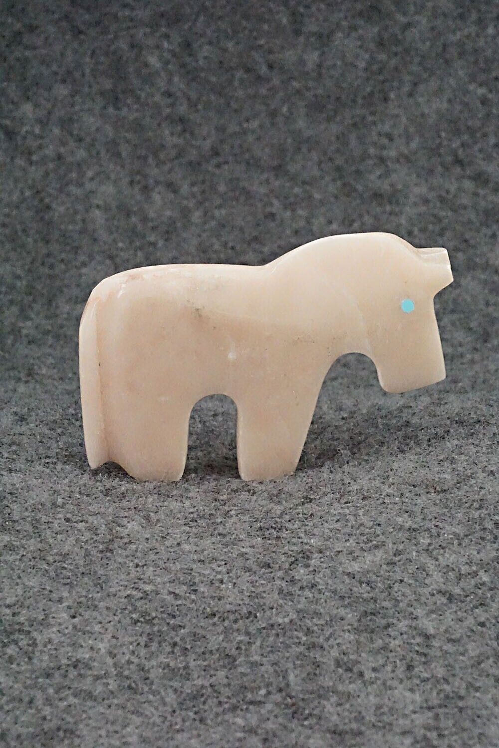 Horse Zuni Fetish Carving - Bernard Laiwakete