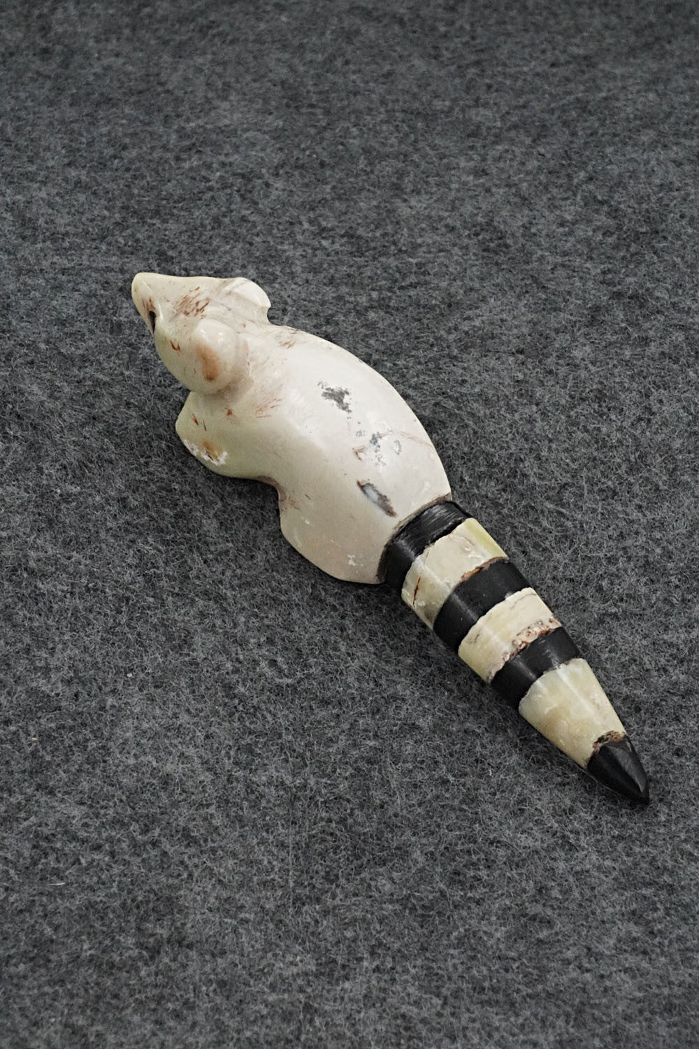 Raccoon Zuni Fetish Carving - Justin Red Elk