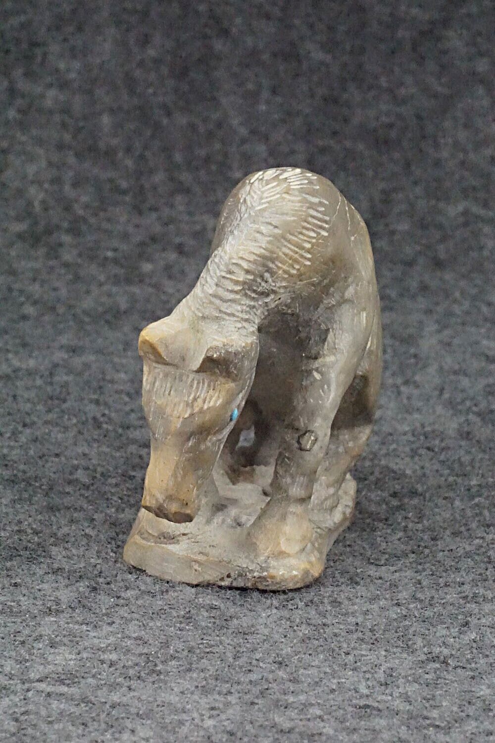 Horse Zuni Fetish Carving - Jerrold Lahaleon
