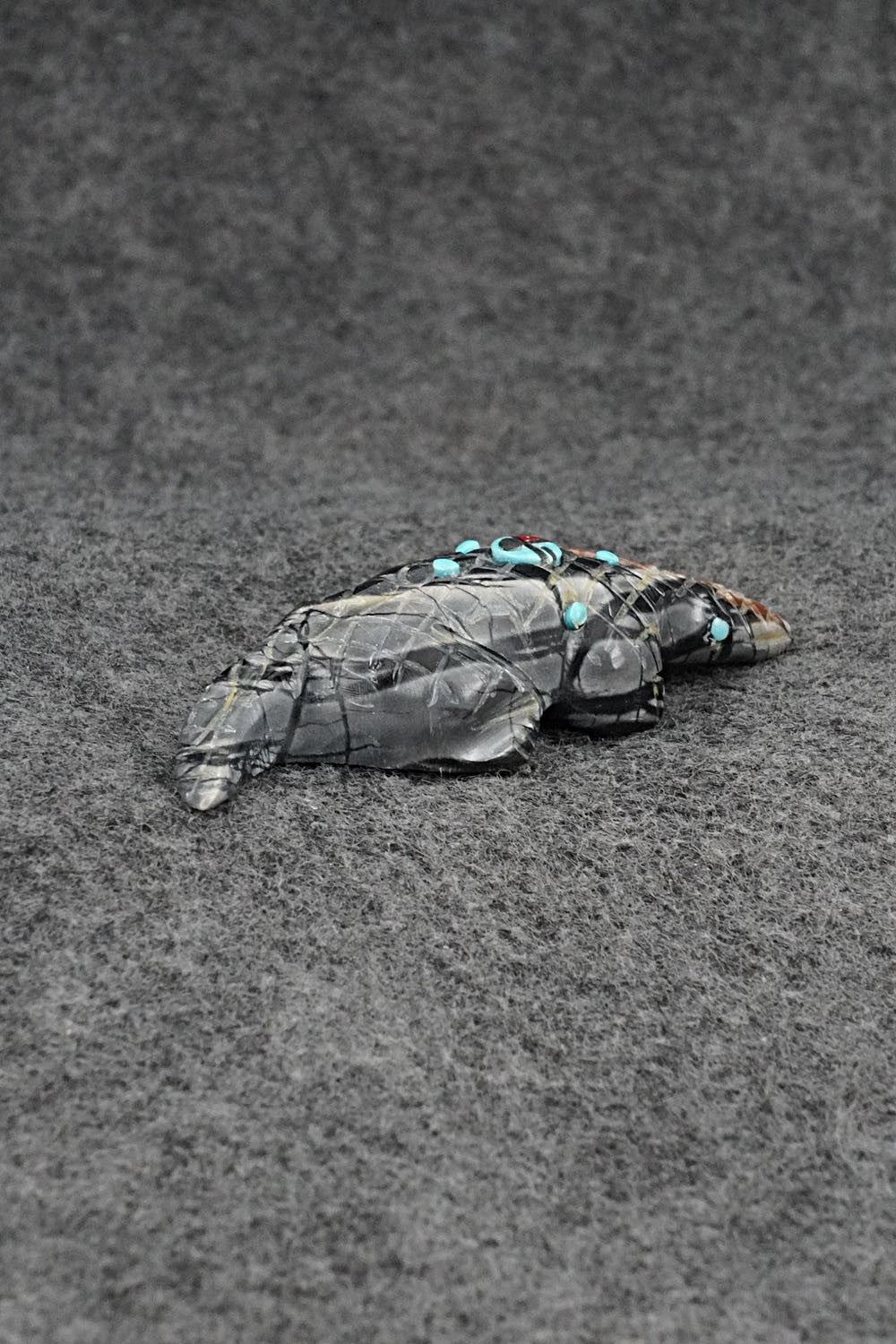 Lizard Zuni Fetish Carving - Dannette Laate