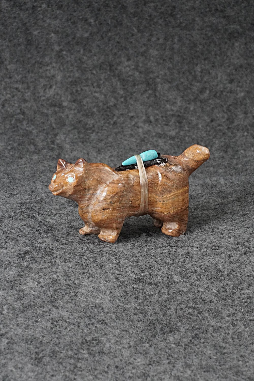 Fox Zuni Fetish Carving - Freddie Leekya