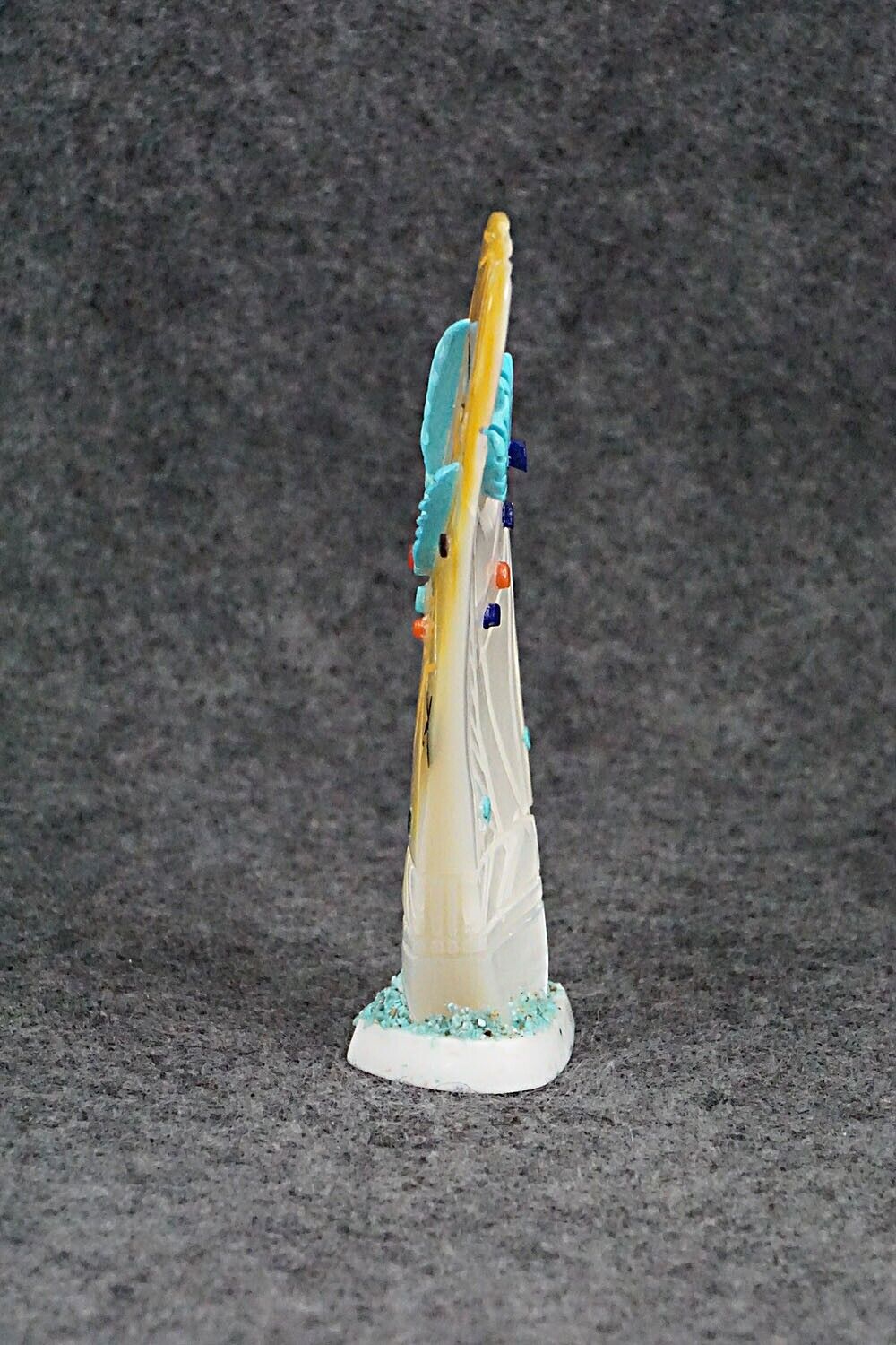 Corn Maiden Zuni Fetish Carving - Vickie Quandelacy