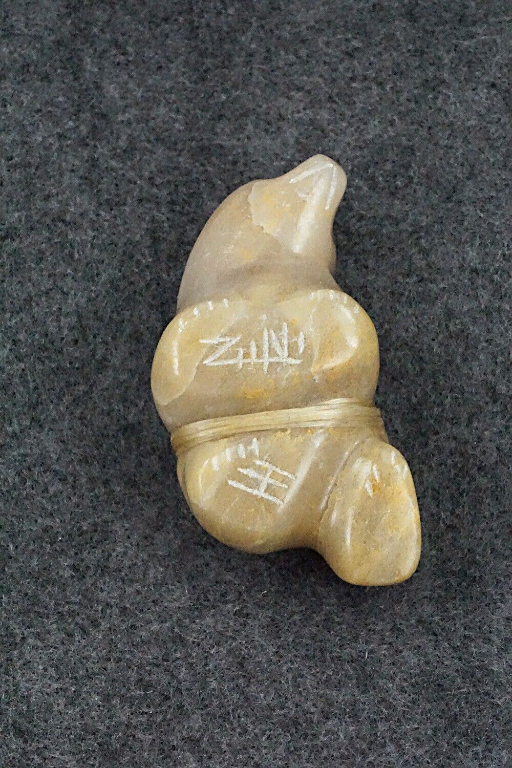 Bear Zuni Fetish Carving - Herbert Halate