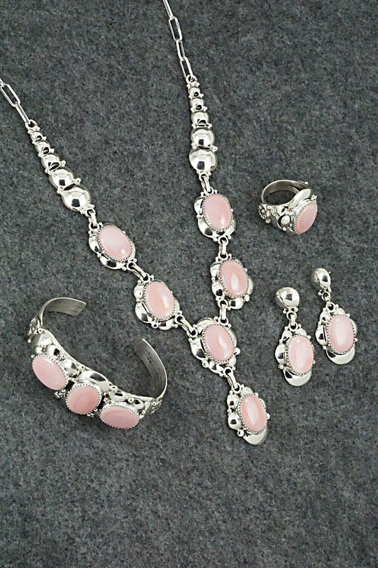 Pink Conch Shell & Sterling Silver Necklace Set - Clem Nalwood