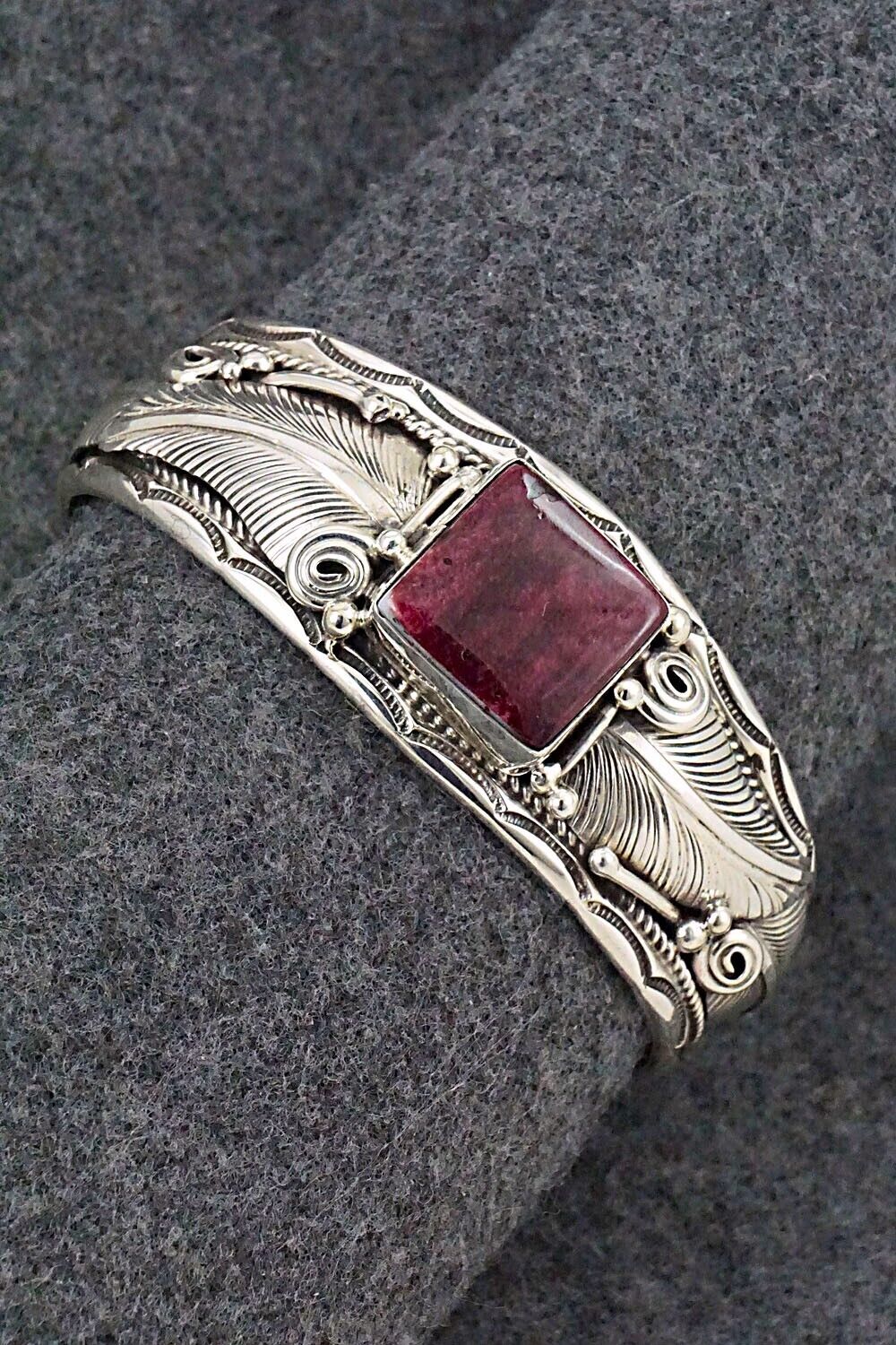 Spiny Oyster & Sterling Silver Bracelet - Darrell Morgan
