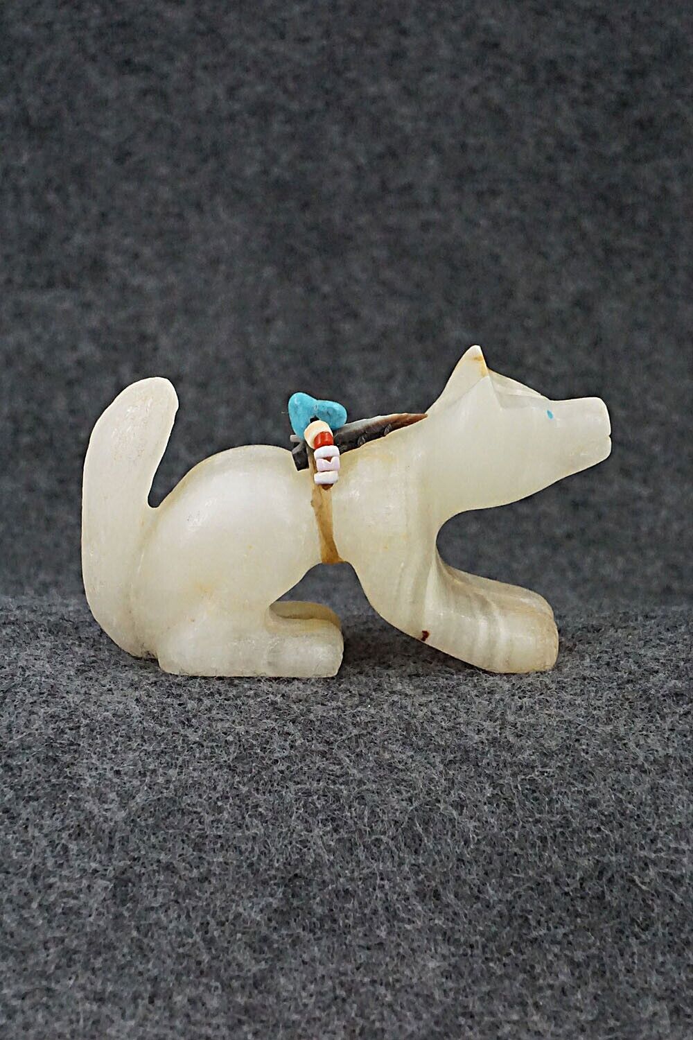 Wolf Zuni Fetish Carving - Douglas Martza