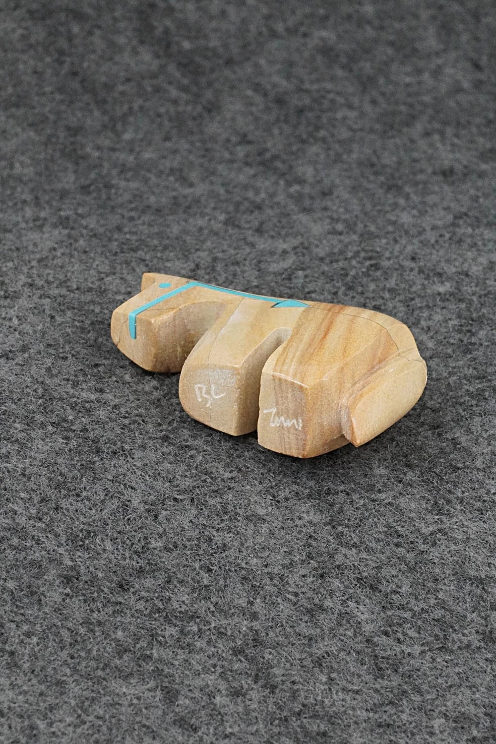 Horse Zuni Fetish Carving - Bernard Laiwakete