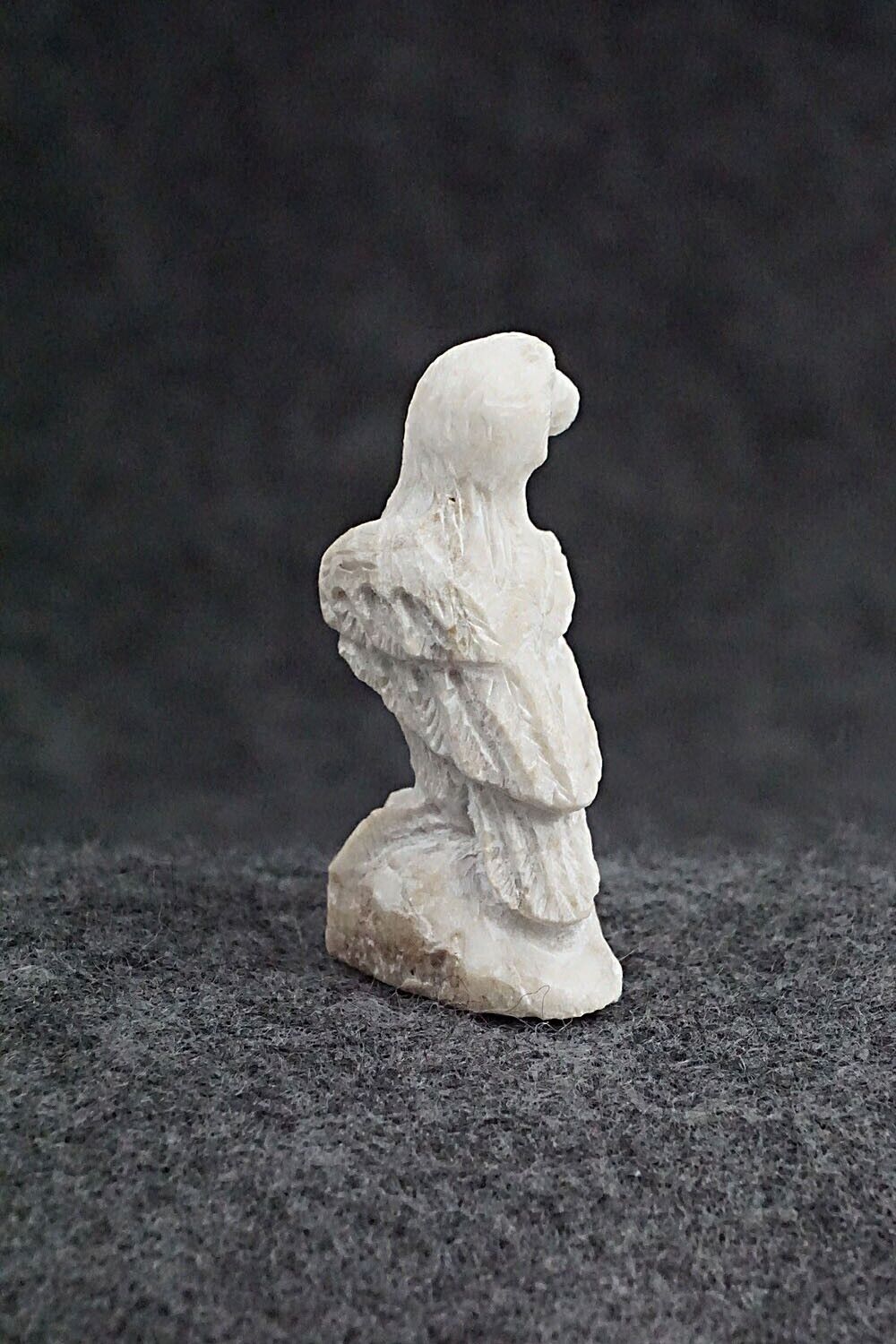 Eagle Zuni Fetish Carving - Lewis Malie